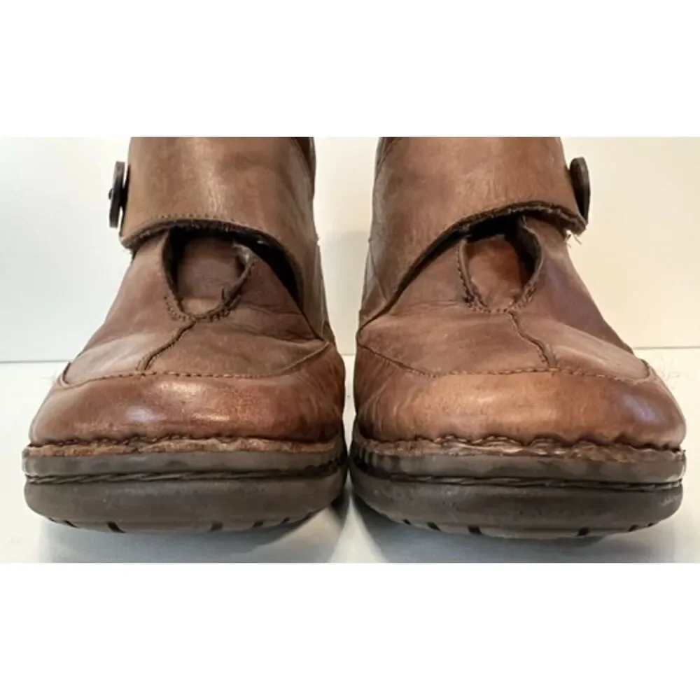 NAOT brown leather ankle booties. Size 38 (7 women)